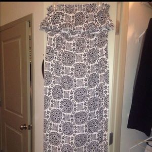 Black and white maxi